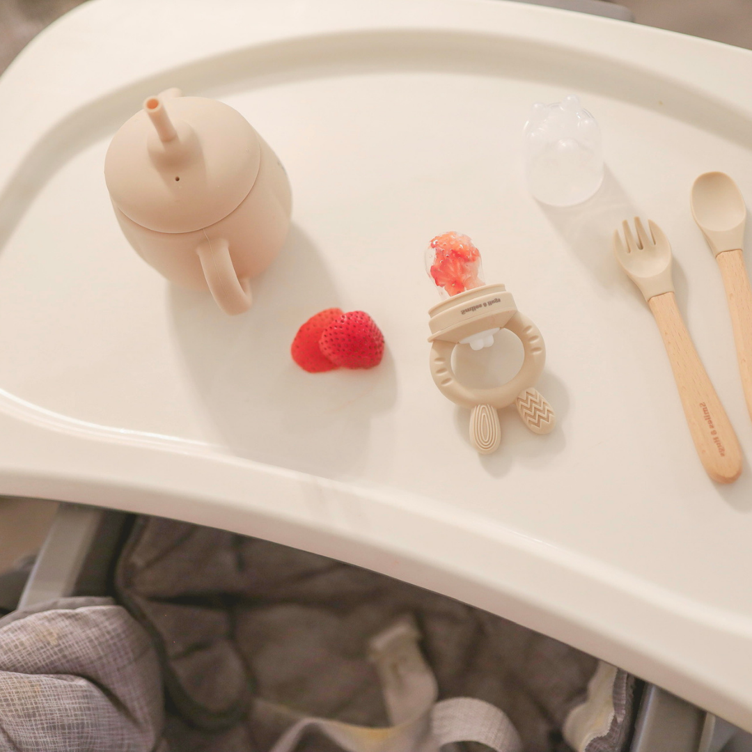 Smiles & Hugs 7-Piece Silicone Baby Feeding Set – 100% Food-Grade, BPA-Free & Dishwasher Safe